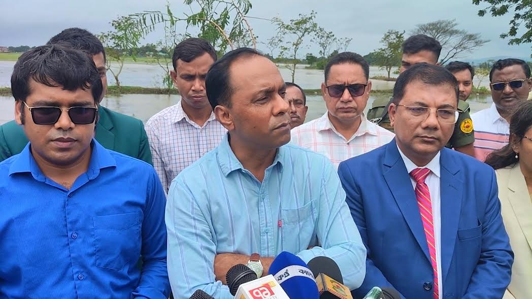 ‘সন্তানের জন্মদিনে গাছ লাগালেন’ ডেপুটি স্পিকার