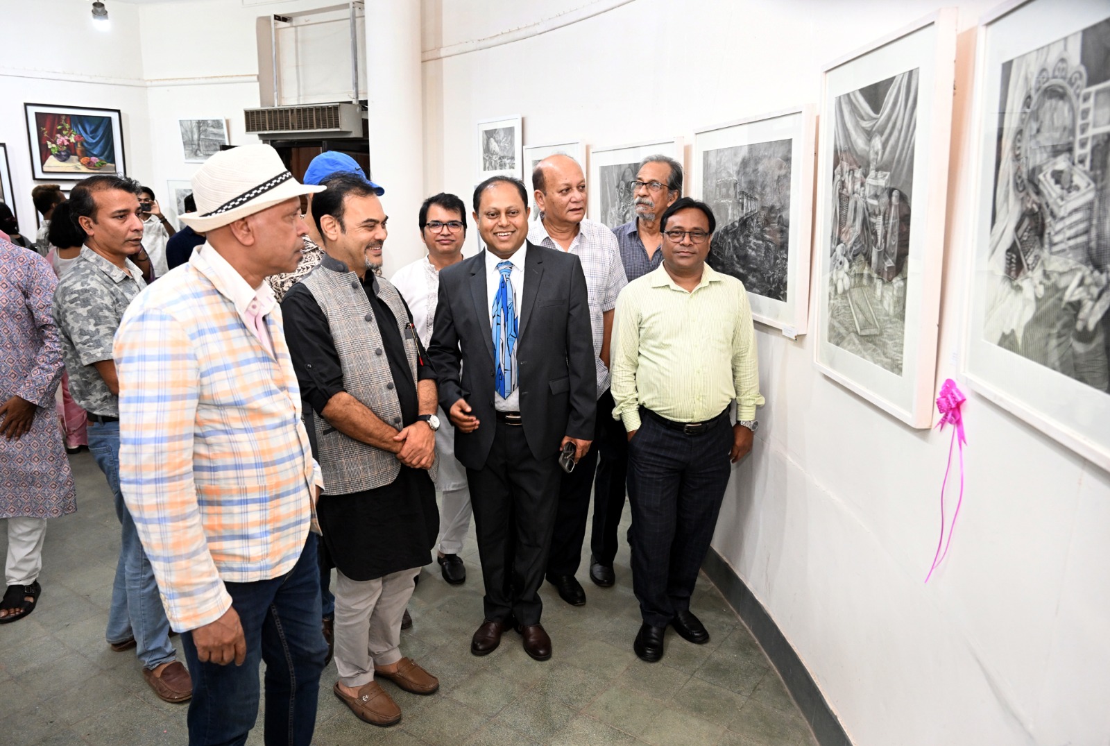 ঢাবি অঙ্কন ও চিত্রায়ণ বিভাগের বার্ষিক শিল্পকর্ম প্রদর্শনী শুরু