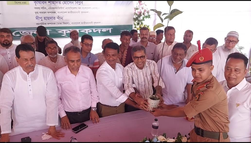 সরকারের উন্নয়ন কর্মসূচি বাস্তবায়নে ঐক্যবদ্ধ থাকার আহ্বান : খায়রুল কবির খোকন