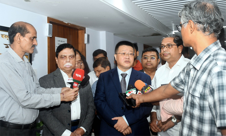 বাংলাদেশের জ্বালানি সংকট মোকাবিলায় কাজ করতে চায় চীন: রাষ্ট্রদূত ইয়াও ওয়েন | জাতীয় | বাংলাদেশ সংবাদ সংস্থা (বাসস)