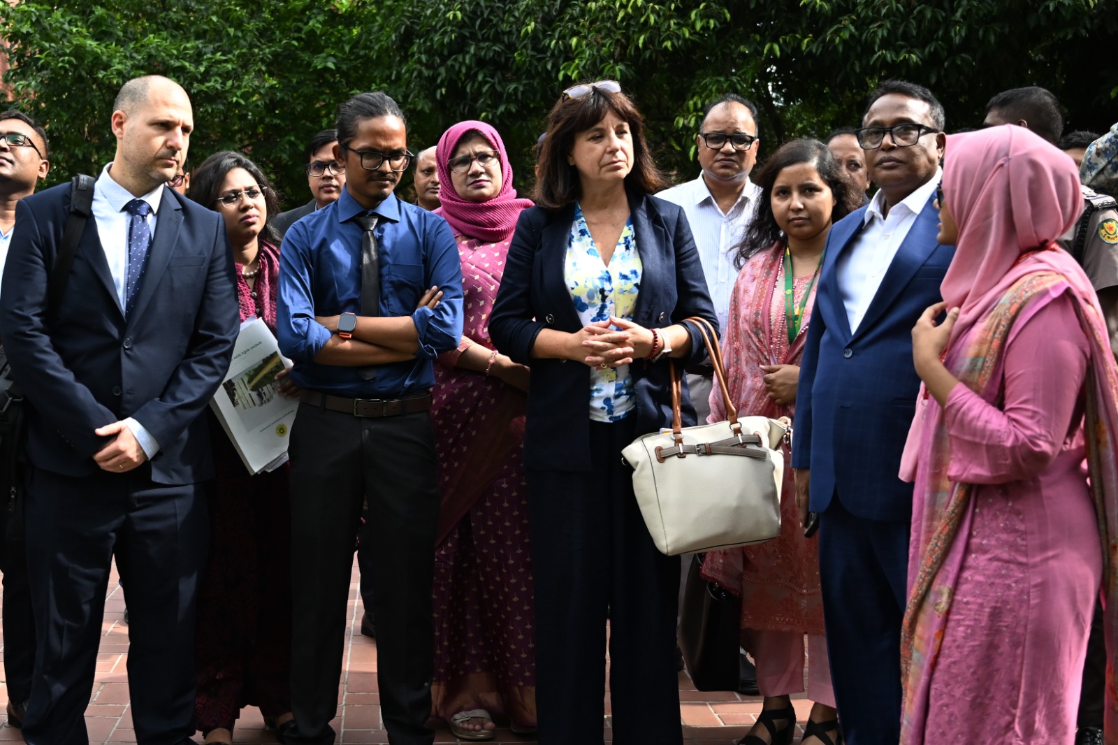 জুলাই গণঅভ্যুত্থান স্মৃতি জাদুঘর পরিদর্শন করলেন আইপিইউ মহাসচিব অ্যান্ডা ফিলিপ