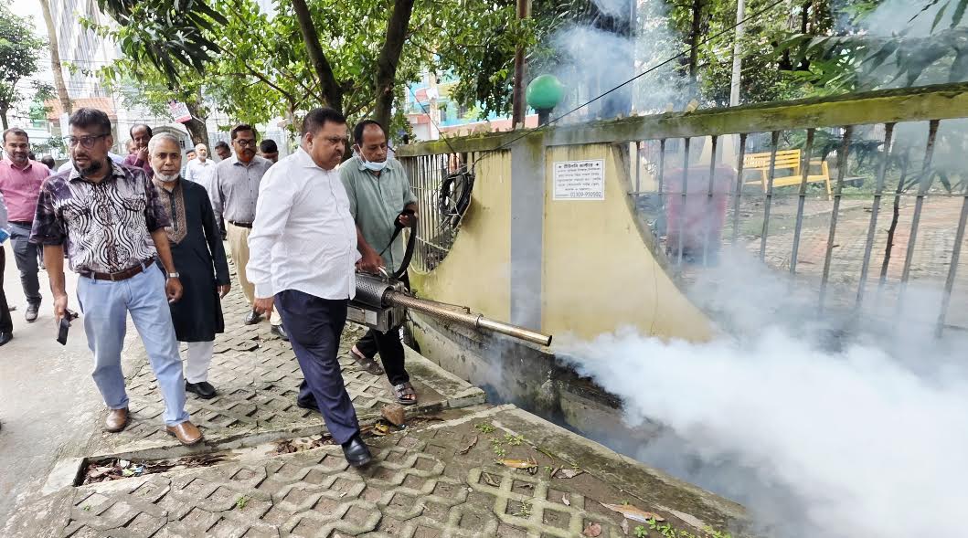 জনগণের দুর্ভোগ কমাতে বর্তমান সরকার কাজ করে যাচ্ছে : কেডিএ চেয়ারম্যান
