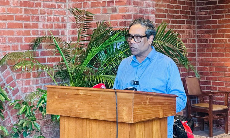 ডেঙ্গু পরিস্থিতি নিয়ন্ত্রণে দেশজুড়ে সামাজিক আন্দোলন গড়ে তুলতে হবে: স্বাস্থ্য প্রতিমন্ত্রী