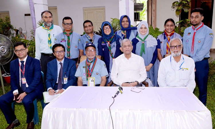 রাষ্ট্রপতির সাথে ঠাকুরগাঁও জেলা স্কাউট সদস্যদের সৌজন্য সাক্ষাৎ