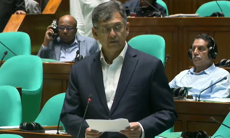 অটোরিকশা নিয়ন্ত্রণে ডিজিটাল নিবন্ধন, কিউআর কোড ও ট্র্যাকিংয়ের উদ্যোগ নিচ্ছে সরকার