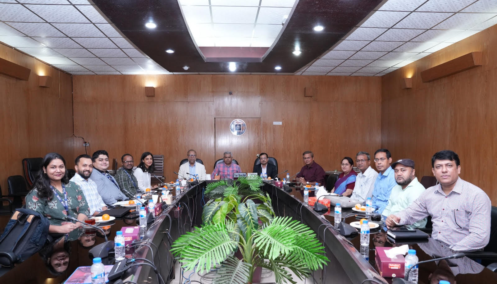 রাবি উপাচার্যের সাথে ব্রিটিশ কাউন্সিল প্রতিনিধিদলের মতবিনিময়